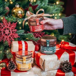 Feesttafel|ohgreen Chocolade pasta melk kerst feuilletine en hazelnootstukjes
